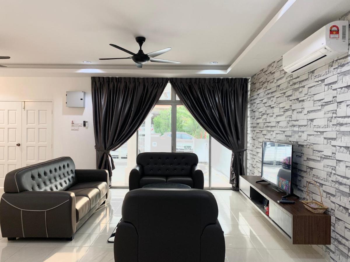 Langkawi Cozy Holiday Home At Bukit Indah By Zervin Куа Екстериор снимка